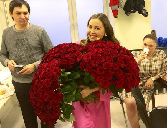 Пельмени 1 апреля разыграли Юлию Михалкову