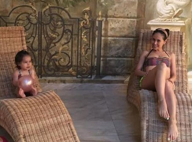 Илана Юрьева знакомит дочку со своей родиной